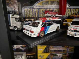 BMW M3 E30 WhiteBox 1/24