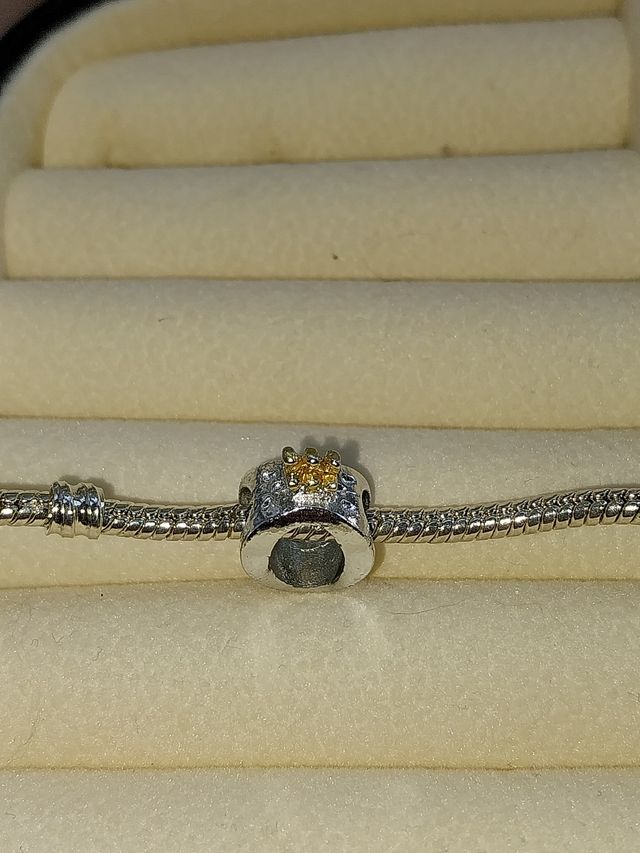 Berloque Pandora - Ouro e Prata