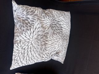 2 Cojines decorativos grises