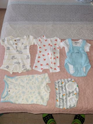 Ropa bebé 1-3m: 5 piezas