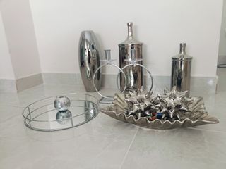 Juego jarrones portavelas metal