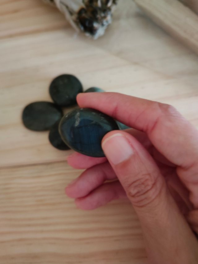 Piedras naturales Labradorita pulidas