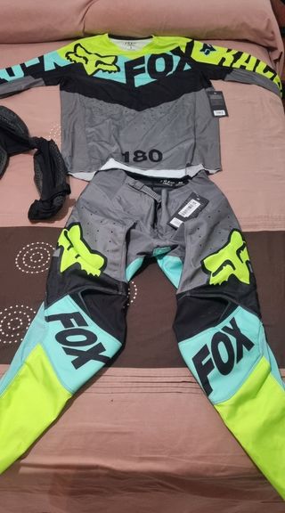 Equipacion Motocross 