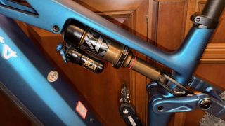 Bicicleta eléctrica Cube Stereo