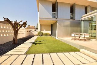 Chalet en venta en Riba-roja de Túria
