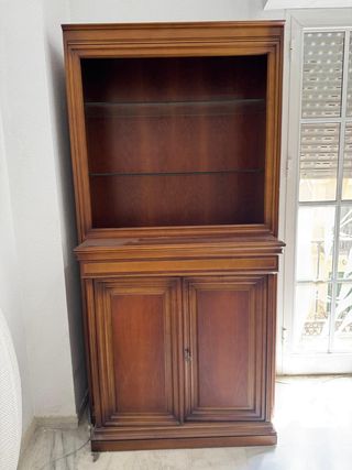 Muebles madera clásicos