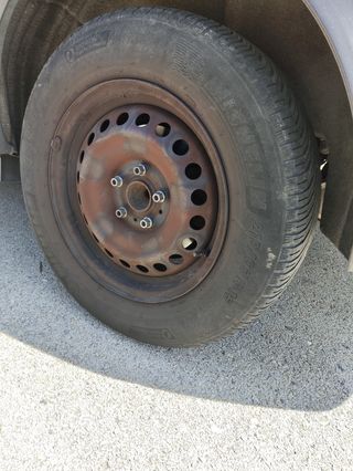 Llantas Nissan Qashqai 16" usadas