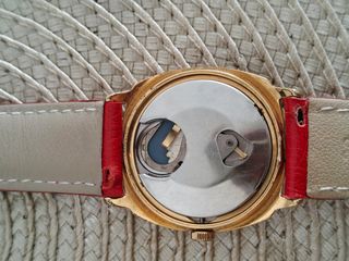 Timex Electric: Reloj dorado para reparar