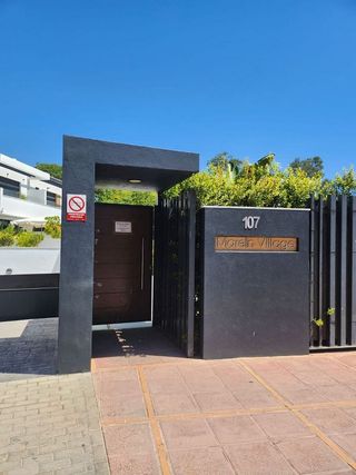 Casa adosada en alquiler en Los Naranjos - Las Brisas en Marbella