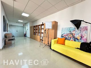 Local comercial en alquiler en Les Torres - Ca n'Alzamora en Rubí