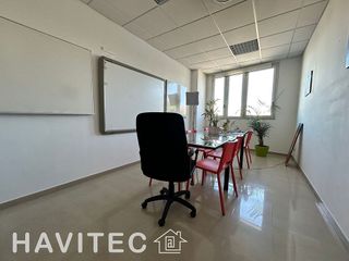 Local comercial en alquiler en Les Torres - Ca n'Alzamora en Rubí