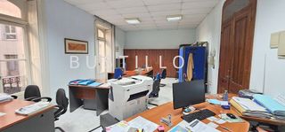 Oficina en alquiler en Areal – Zona Centro en Vigo