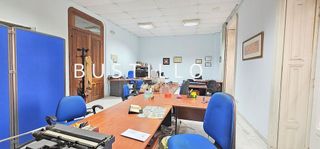 Oficina en alquiler en Areal – Zona Centro en Vigo