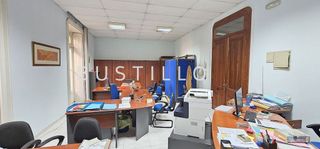 Oficina en alquiler en Areal – Zona Centro en Vigo