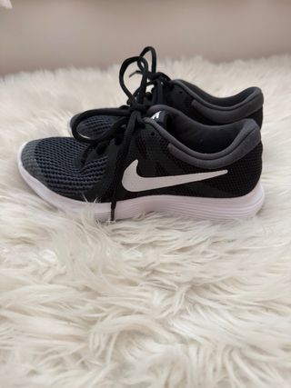 Zapatillas Nike mujer/niña - negras