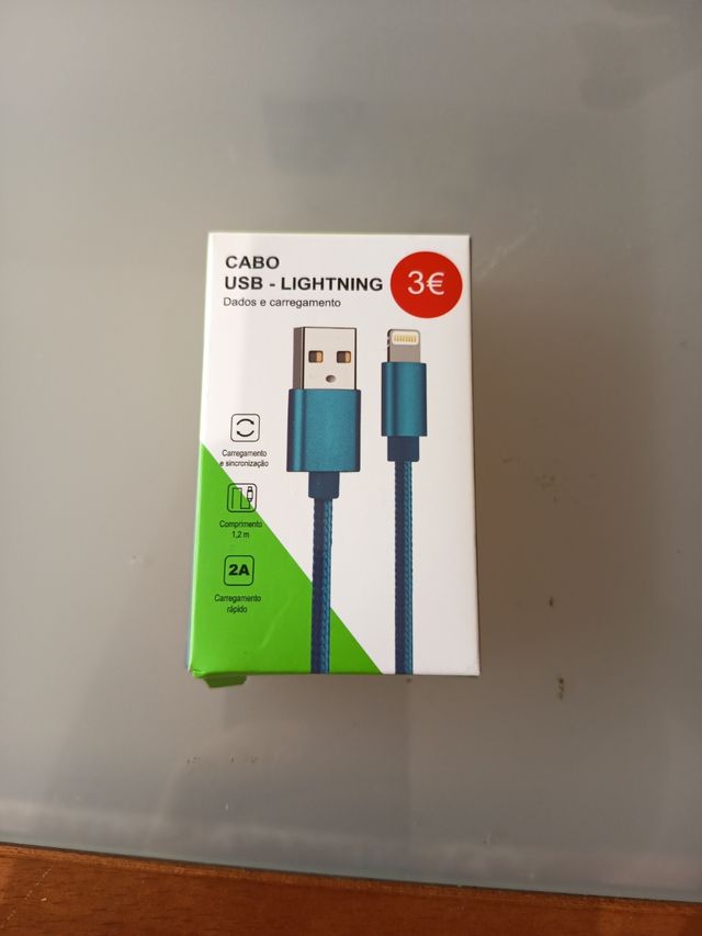Cabo USB-Lightning 1,2m - 2A