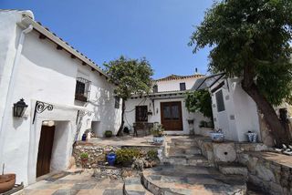 Casa rural en venta en Montefrío