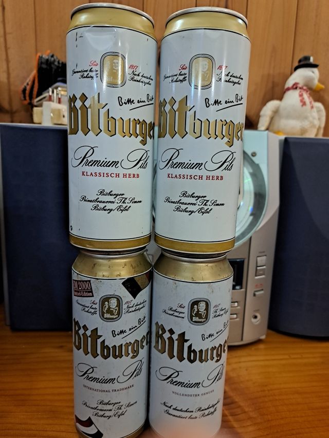4 Lattine Birra vuote Bitburger Formula 1