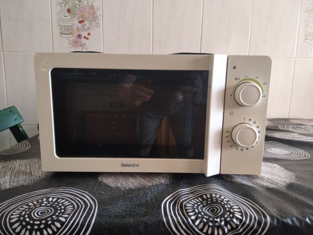 Microondas Selecline - En uso.