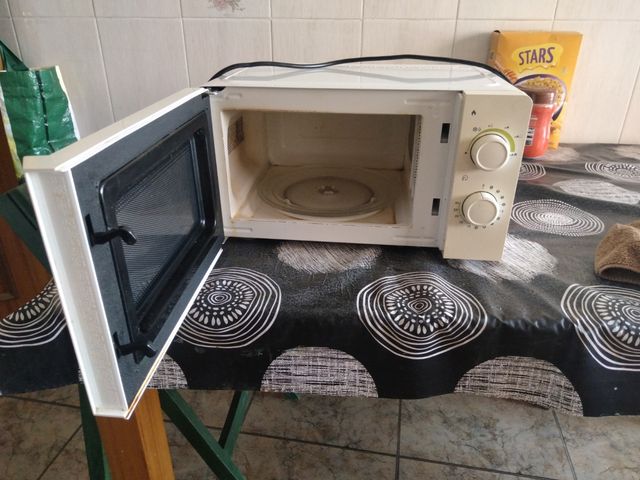 Microondas Selecline - En uso.