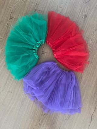 3 Faldas Tul Disfraz: Morada, Verde, Roja
