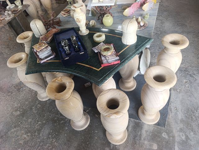 Jarrones mármol beige