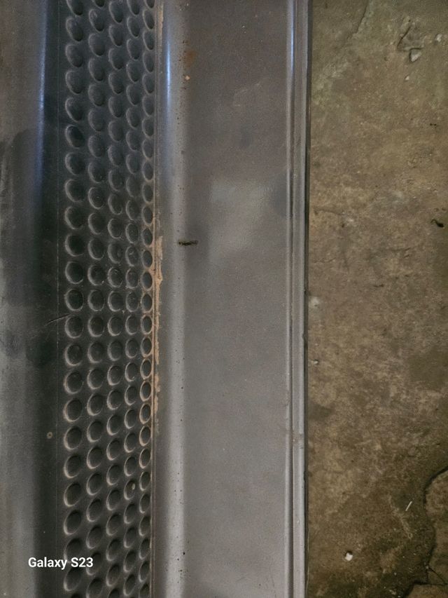 Parachoque Trasero Nissan Terrano 1995