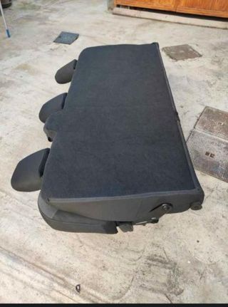 Vendo muy buen estado 
Por transformar a camper