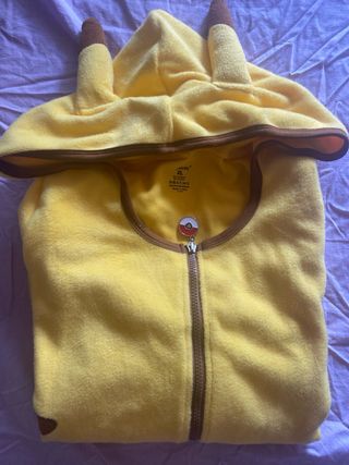 Body Pikachu adulto.