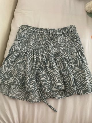 Falda pantalón Brownie verde azulado y blanca