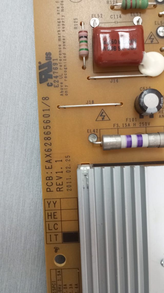 Set di parti TV LG 37LV3550 - Ricambi originali