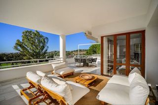 Piso en alquiler en Los Naranjos - Las Brisas en Marbella