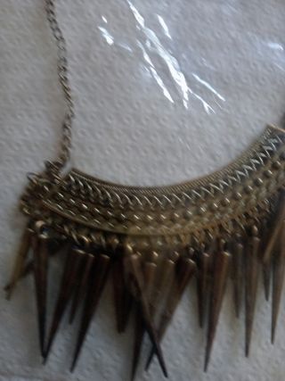 Collar con pinchos dorado 2 unidades