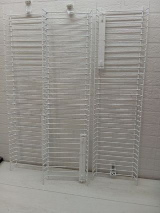 3 Escurreplatos metálicos blancos