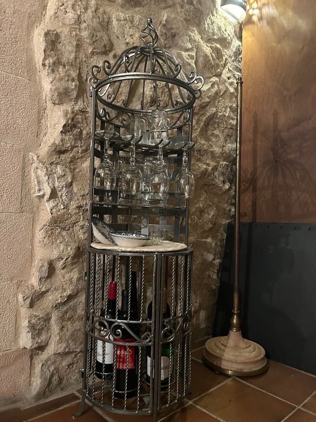 Mobiliário artesanal em ferro forjado