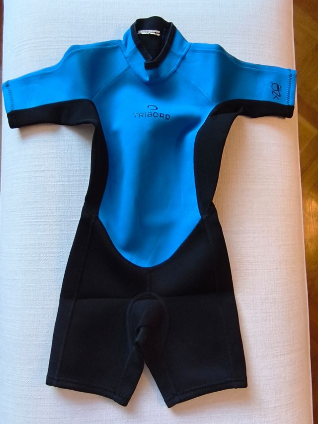 Neopreno Tribord (Decathlon) niño talla 4 años