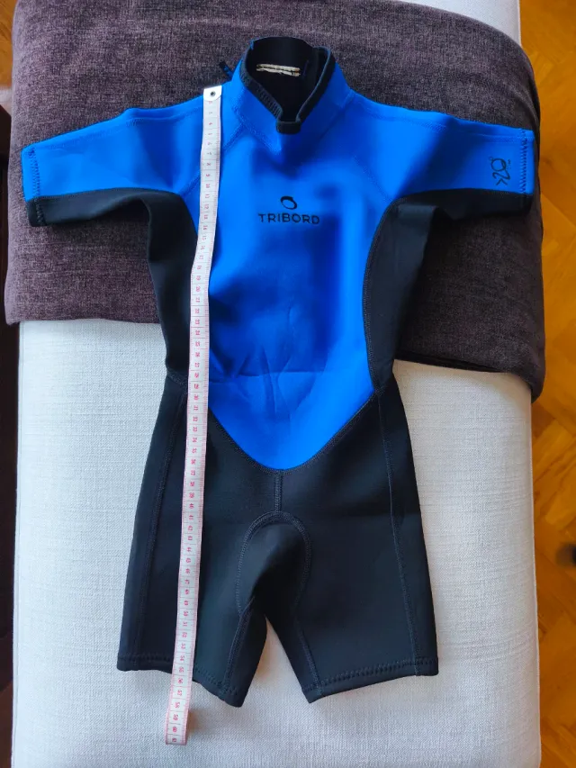 Neopreno Tribord (Decathlon) niño talla 4 años