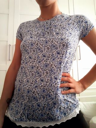 Blusa Benetton flores
