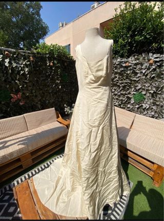 Vestido novia blanco elegante