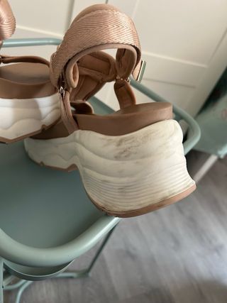 Sandalias Stradivarius beige nº37