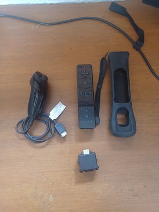 Wii: telecomando, Nunchuk e Motion Plus