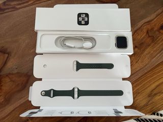 Apple Watch SE Plata