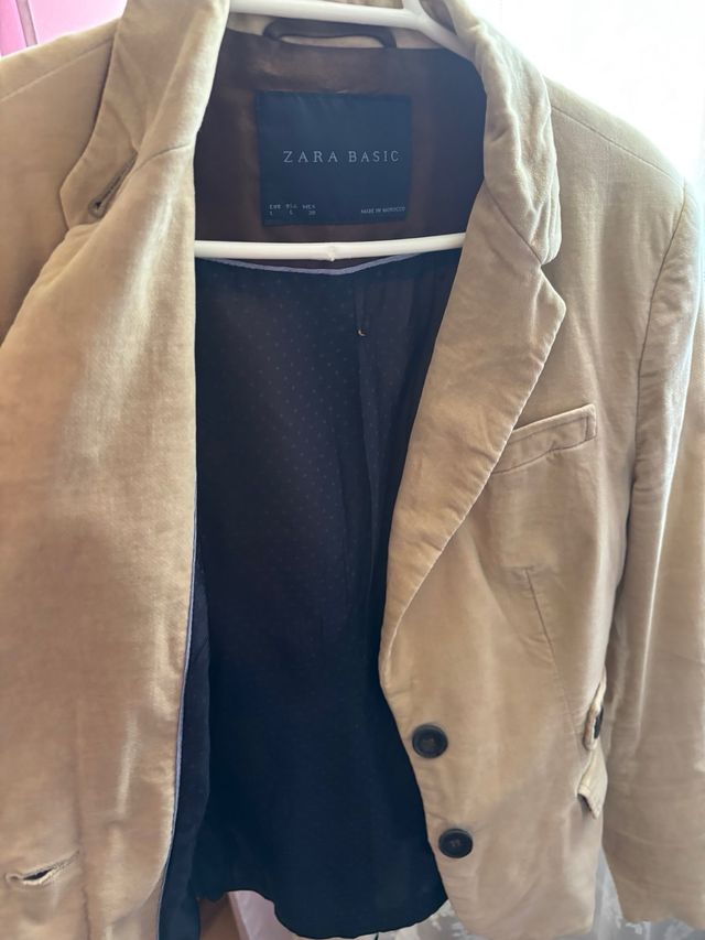 Americana Zara Basic beige talla M/L