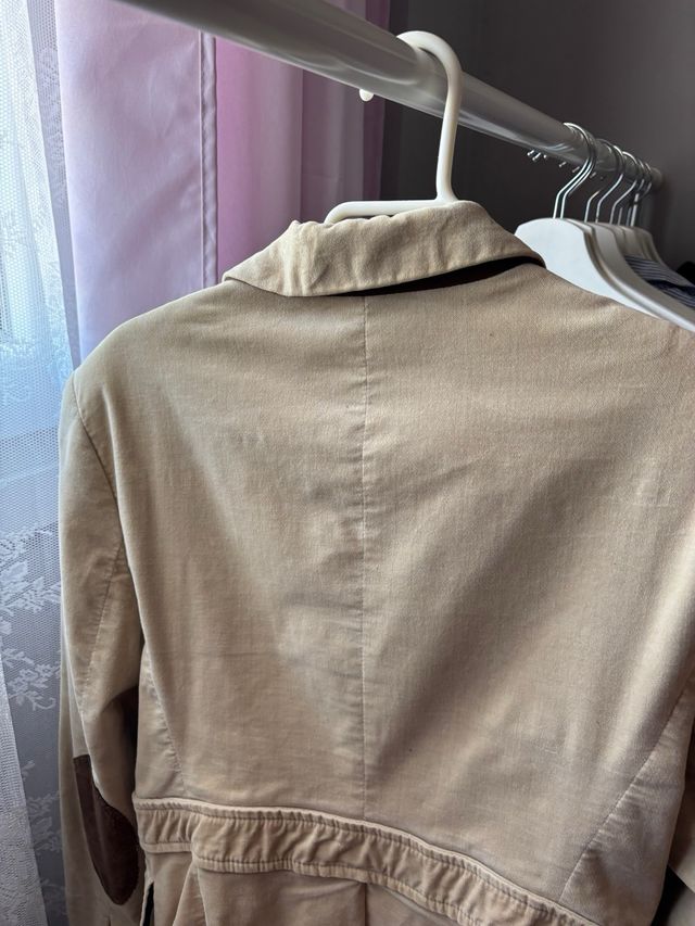 Americana Zara Basic beige talla M/L