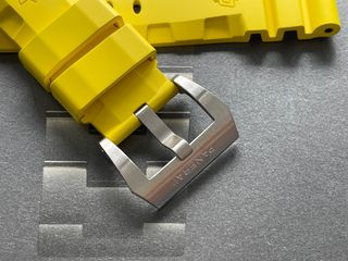 Cinturino in gomma giallo fisarmonica per Panerai 24mm