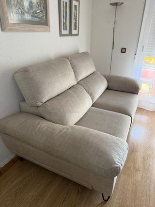 Sofá 2 plazas beige - Poco uso