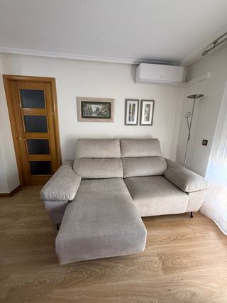 Sofá 2 plazas beige - Poco uso