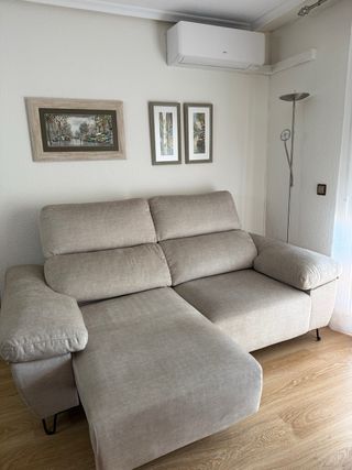 Sofá 2 plazas beige - Poco uso