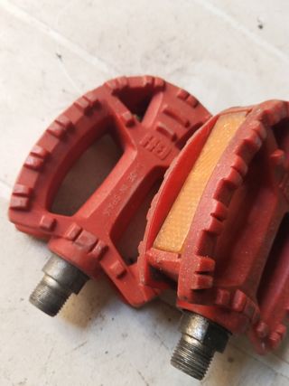 Pedales BH California rojos