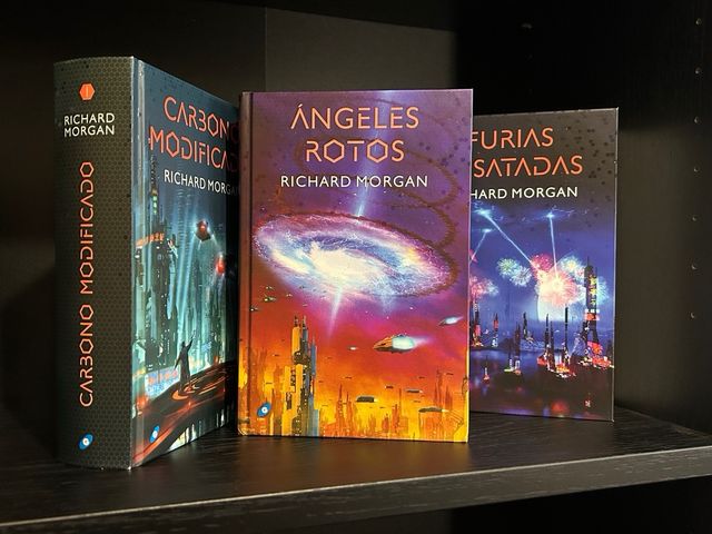 Richard Morgan - Ángeles rotos Primera Edición 